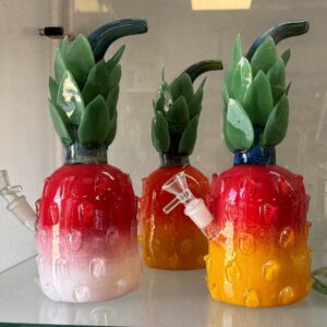 Pineapple water pipe 10"