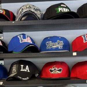 Caps